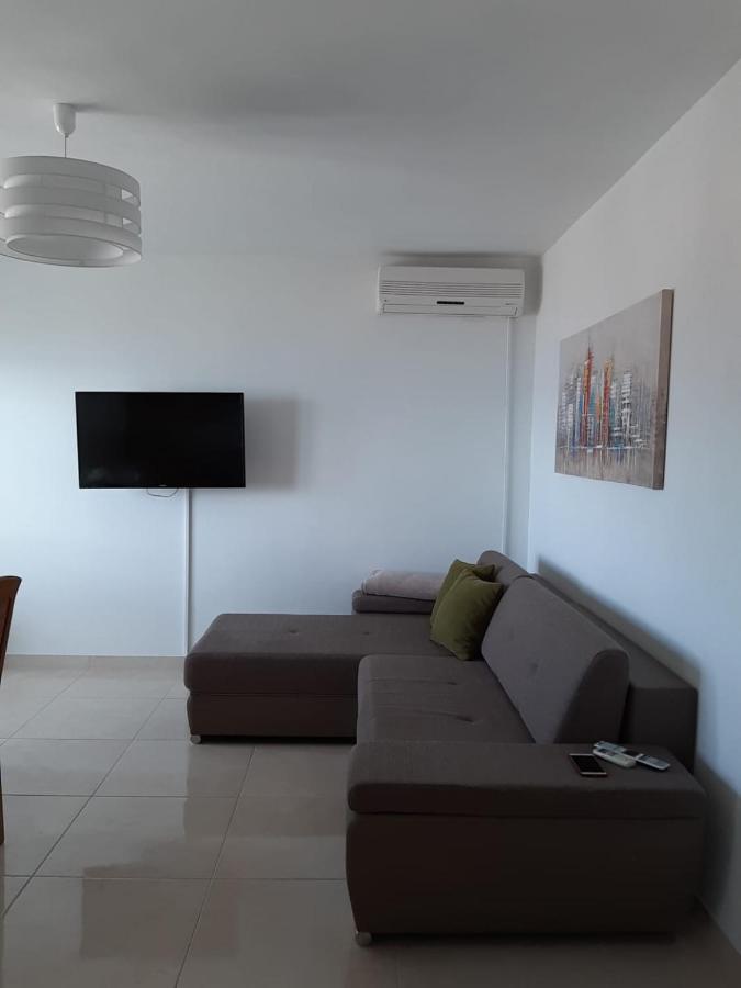 Apartments Дуче Экстерьер фото